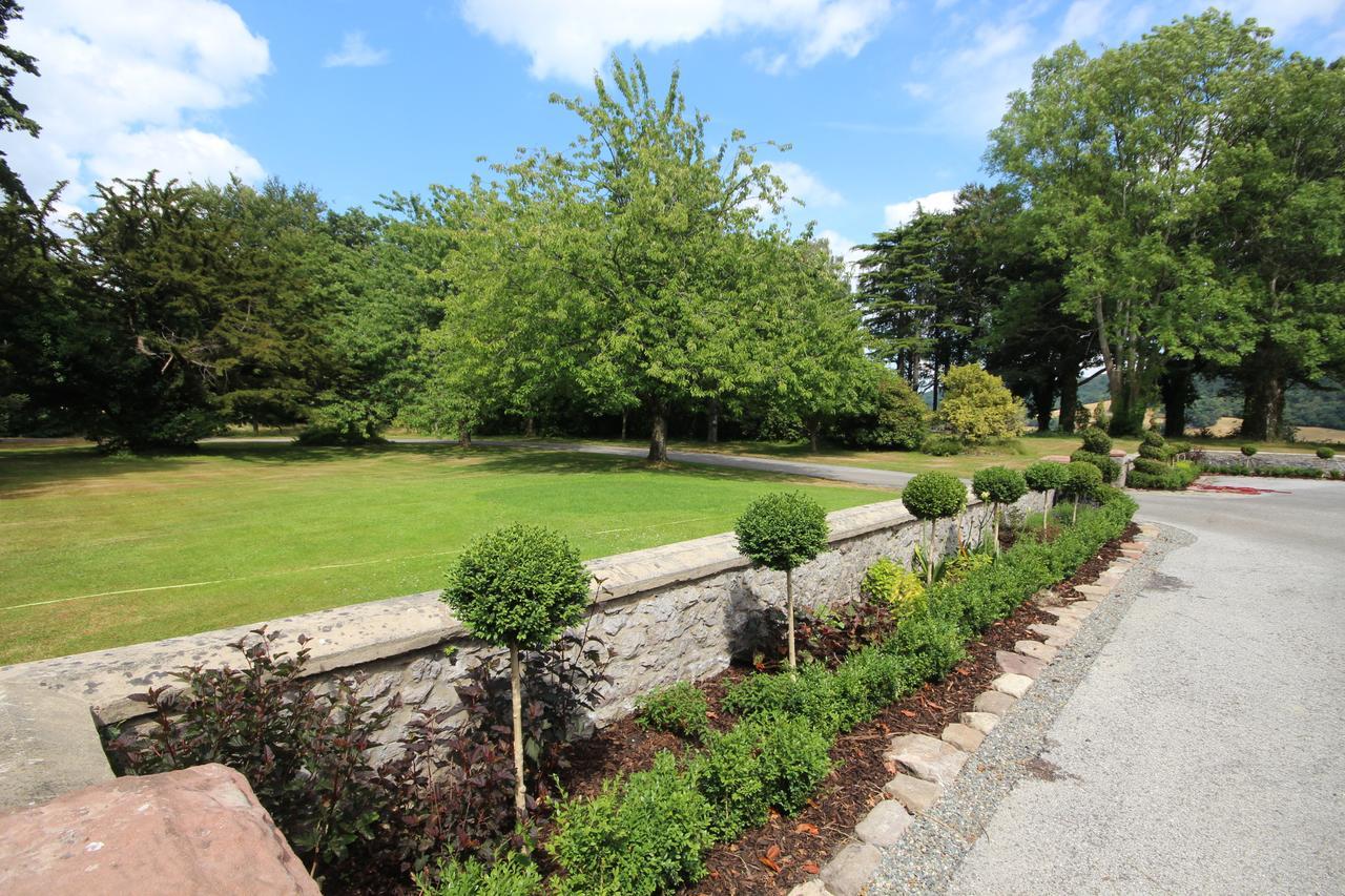 Caer Rhun Hall Hotel Conwy Exterior foto